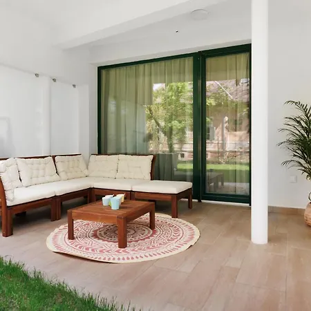 Bauhaus Wellness Fsz. 3 Apartman *