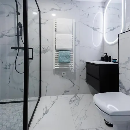 Bauhaus Wellness Fsz. 3 Apartment