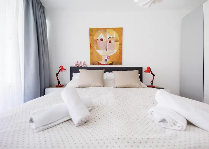 Appartamento Bauhaus Wellness Fsz. 3 *